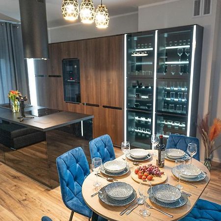 Apartament W Cieplicach Double Relax Jelenia Gora Bagian luar foto