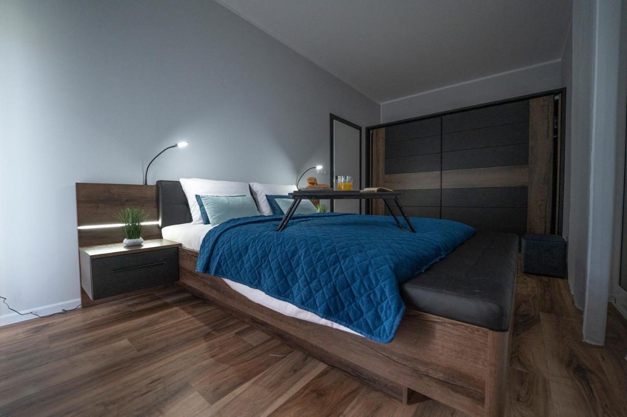 Apartament W Cieplicach Double Relax Jelenia Gora Bagian luar foto